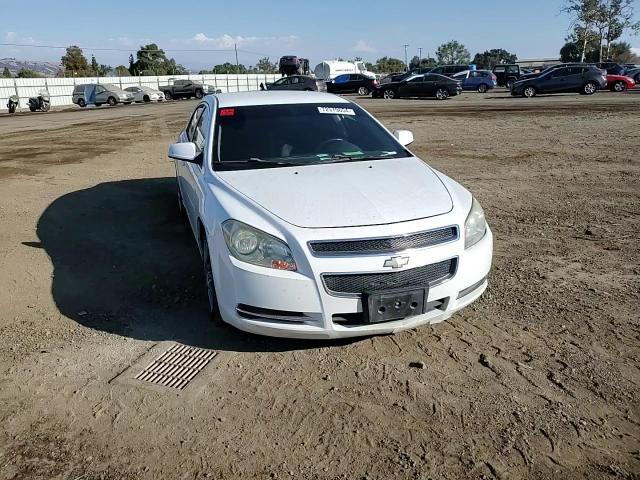 1G1ZH57B29F230212 2009 Chevrolet Malibu 1Lt