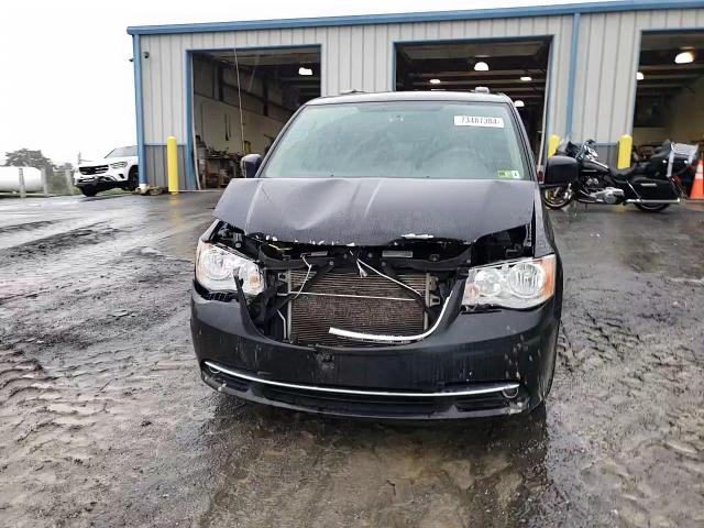 2C4RC1BG5GR213749 2016 Chrysler Town & Country Touring