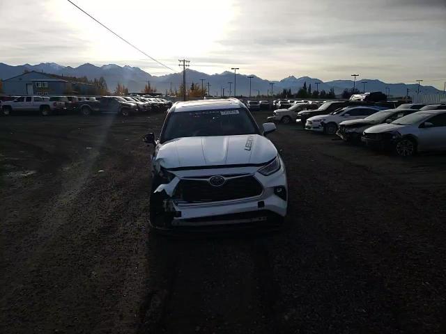 2023 Toyota Highlander Hybrid Bronze Edition VIN: 5TDABRCH9PS575225 Lot: 73723774