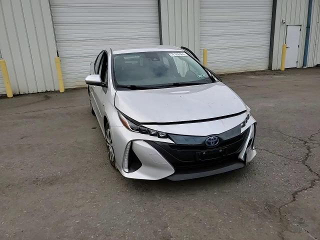 2020 Toyota Prius Prime Le VIN: JTDKARFP5L3137906 Lot: 72186084