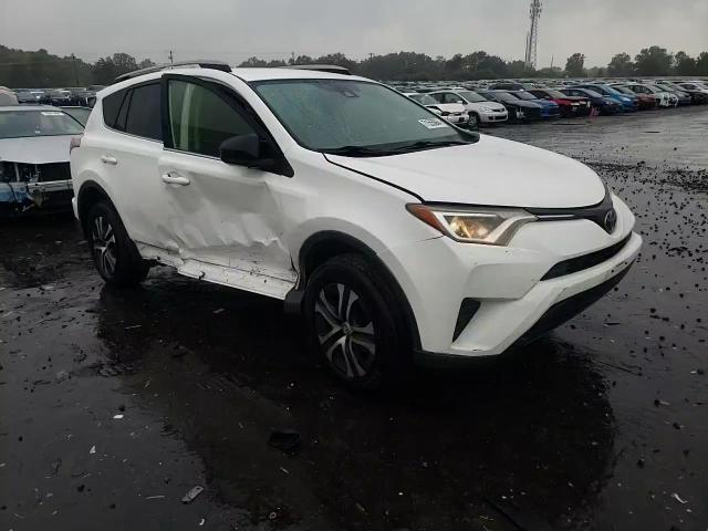 2017 Toyota Rav4 Le VIN: JTMBFREV6HJ135277 Lot: 71555864