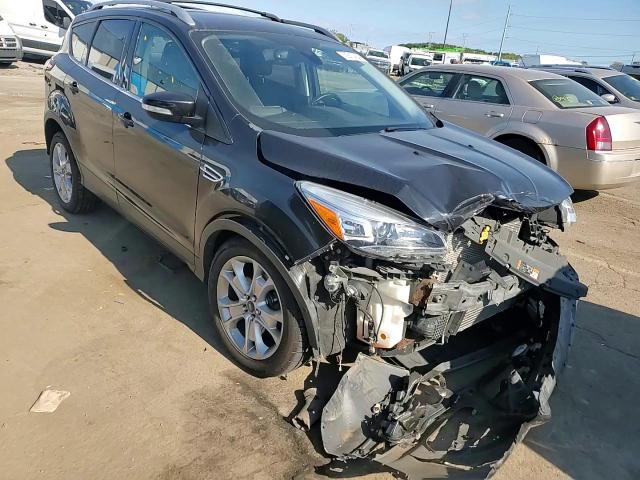 1FMCU9J96FUA89895 2015 Ford Escape Titanium