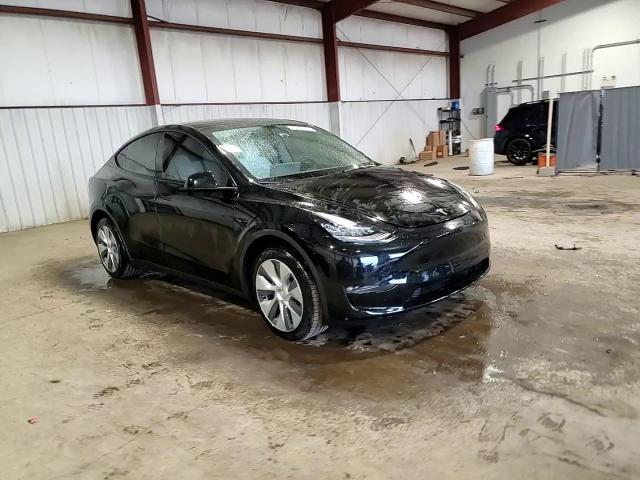 7SAYGDEE6NF445686 2022 Tesla Model Y