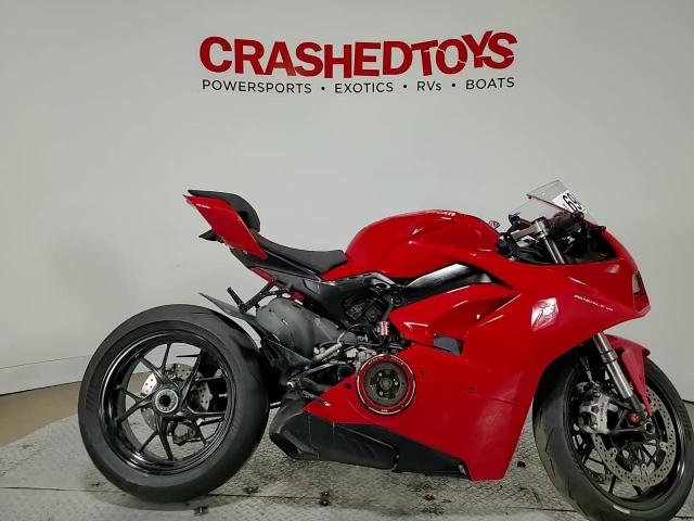 2018 Ducati Panigale V4 VIN: ZDMDAGNW7JB004268 Lot: 69416384