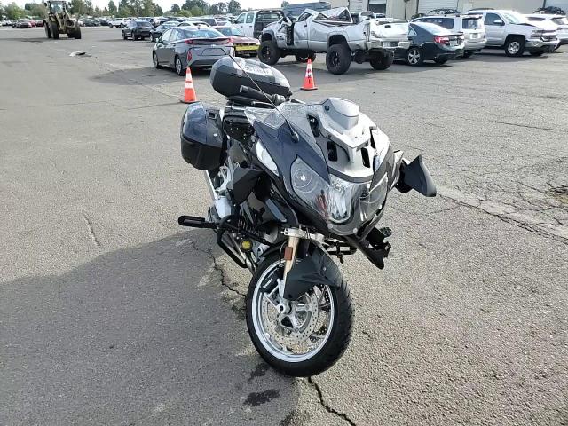 2017 BMW R1200 Rt VIN: WB10A1300HZ431618 Lot: 69981984