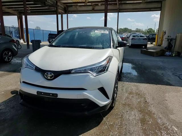 JTNKHMBX2K1021928 2019 Toyota C-Hr Xle