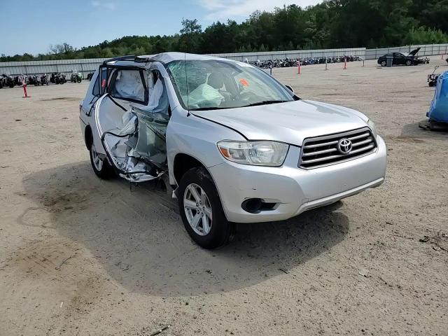 2010 Toyota Highlander VIN: 5TDZK3EH0AS005781 Lot: 70708124