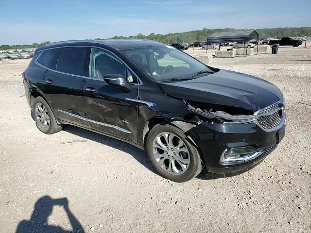 5GAEVCKW0JJ262818 2018 Buick Enclave Avenir