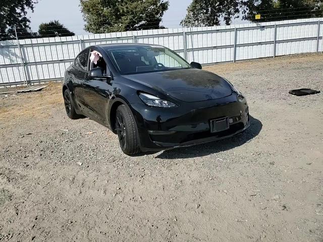 2023 Tesla Model Y VIN: 7SAYGAEE2PF627225 Lot: 72042444