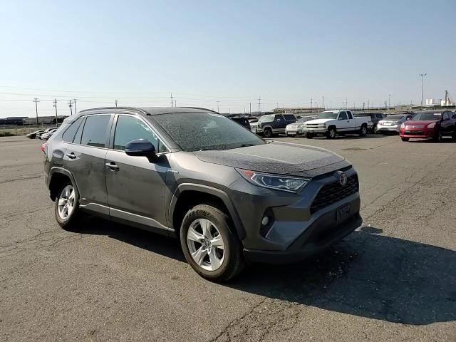 2021 Toyota Rav4 Xle VIN: 4T3R6RFV8MU011570 Lot: 69692484