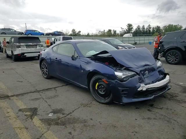 JF1ZNAA14H9708979 2017 Toyota 86 Base