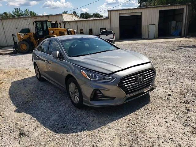 2018 Hyundai Sonata Hybrid VIN: KMHE24L37JA082300 Lot: 72583814