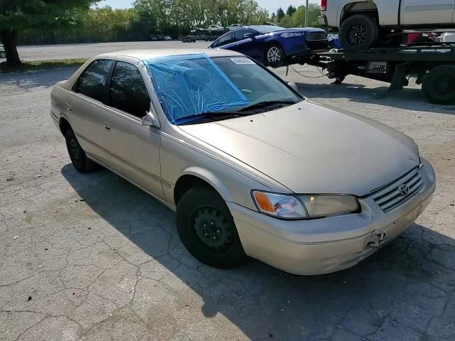 1999 Toyota Camry Le VIN: JT2BG22K7X0270862 Lot: 69862664