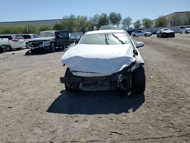 5NPD84LF2JH379265 2018 Hyundai Elantra Sel