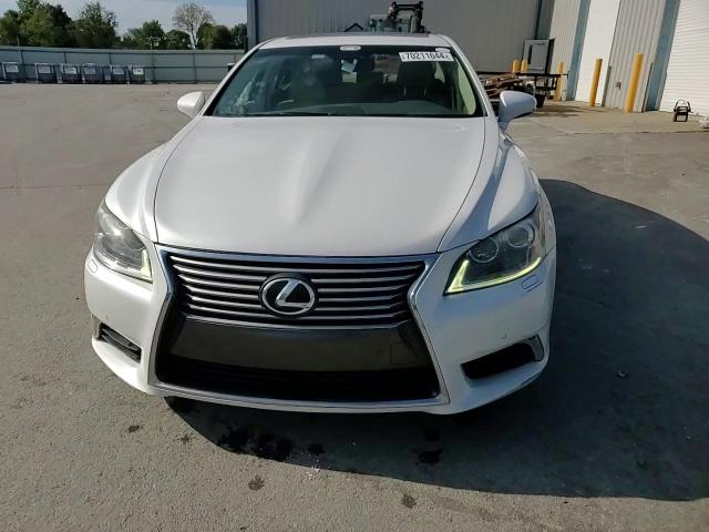 2013 Lexus Ls 460 VIN: JTHBL5EF8D5122171 Lot: 70211644