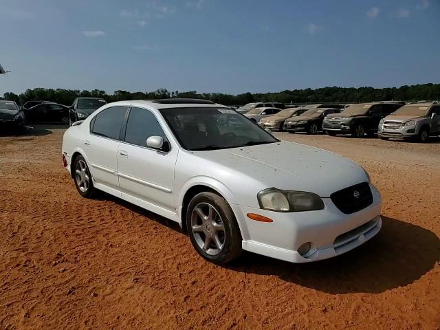 2001 Nissan Maxima Gxe VIN: JN1CA31D01T613946 Lot: 70615474