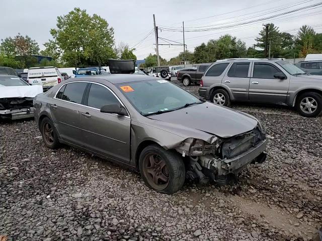 2010 Chevrolet Malibu - Image 10