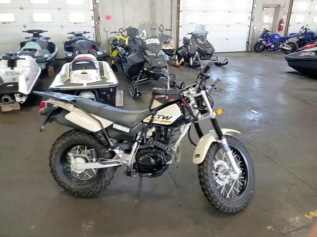 2020 Yamaha Tw200 C VIN: JYA3AWE03LA167176 Lot: 72822434