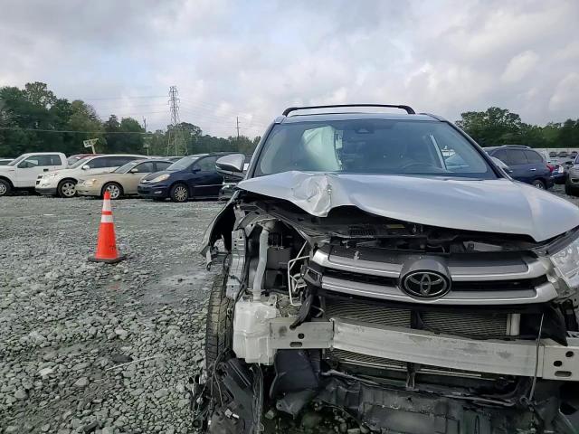 2019 Toyota Highlander Se VIN: 5TDJZRFH7KS563302 Lot: 72828024