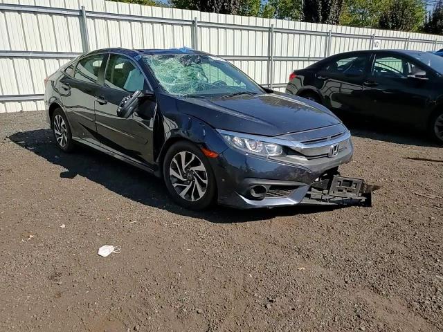 2018 Honda Civic - Image 11