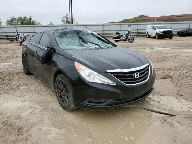 5NPEB4AC1CH435617 2012 Hyundai Sonata Gls