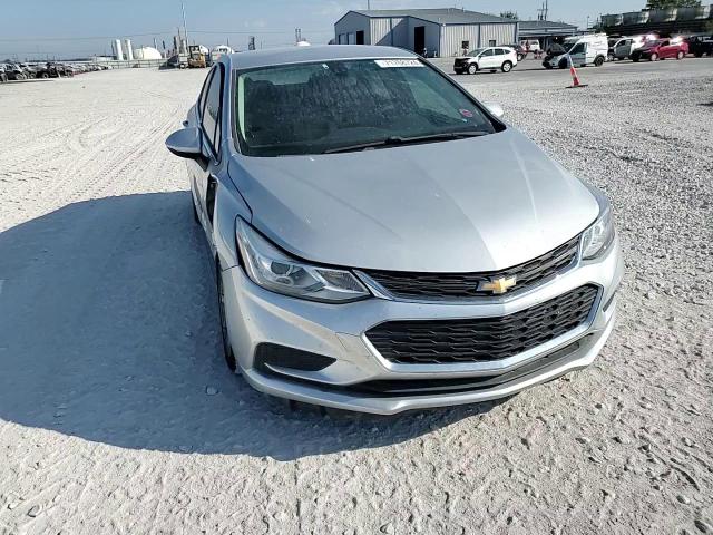 2017 Chevrolet Cruze Lt VIN: 1G1BE5SM8H7152398 Lot: 71768724