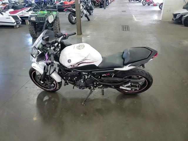 2009 Yamaha Fz6 R VIN: JYARJ18E89A001488 Lot: 73161804