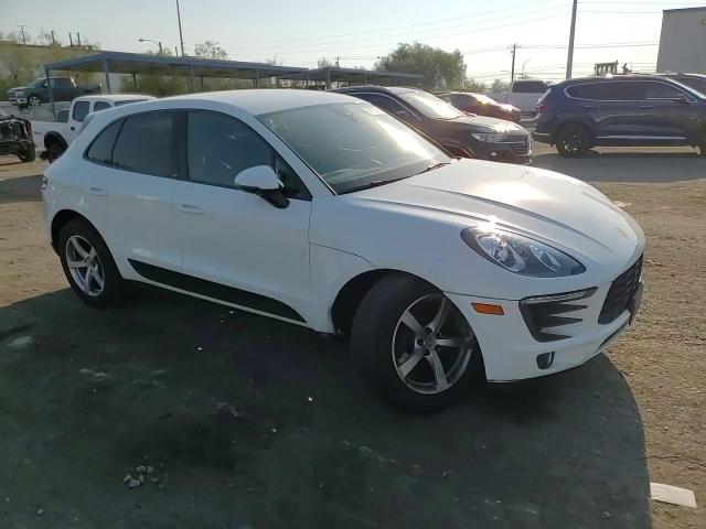 2018 Porsche Macan VIN: WP1AA2A56JLB06216 Lot: 69725874