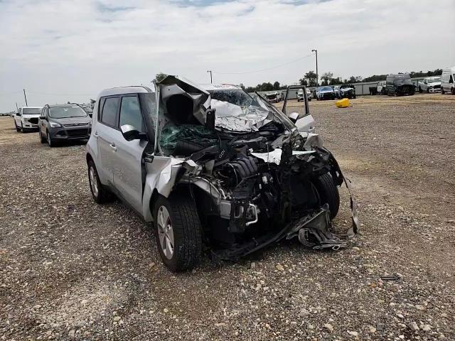 KNDJN2A23F7801975 2015 Kia Soul