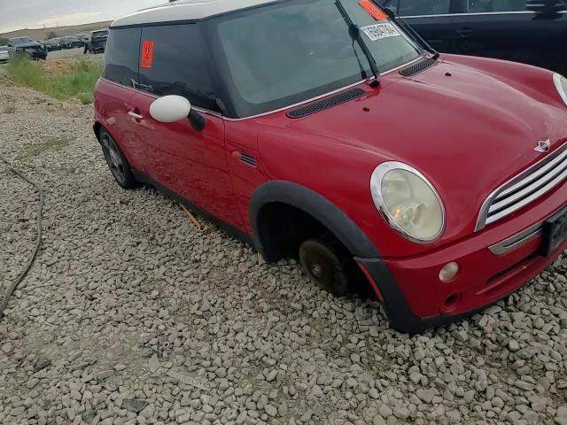 2005 Mini Cooper VIN: WMWRC335X5TJ70134 Lot: 69847904