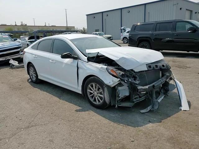 2018 Hyundai Sonata Se VIN: 5NPE24AF2JH688257 Lot: 71128544