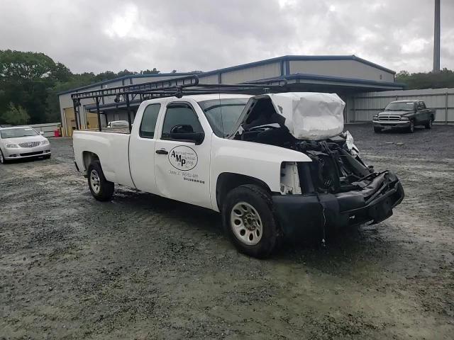 2011 Chevrolet Silverado C1500 VIN: 1GCRCPE04BZ209532 Lot: 72794134