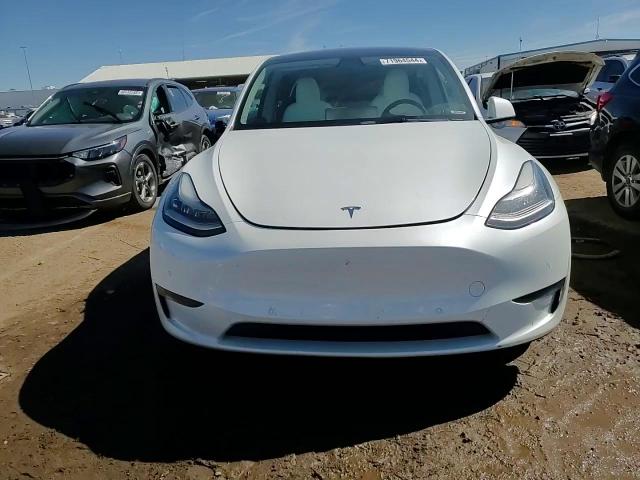 5YJYGDEE2MF088017 2021 Tesla Model Y