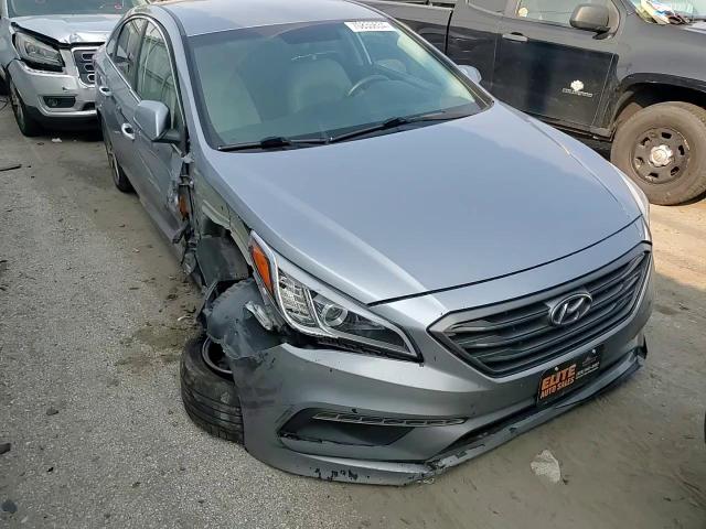 2016 Hyundai Sonata - Image 11