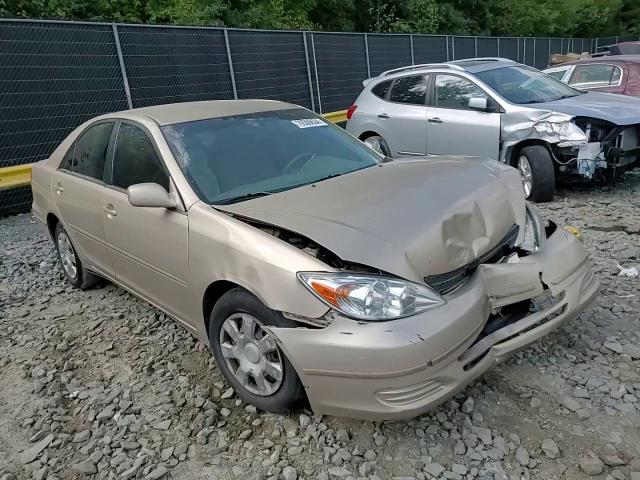 4T1BE32KX2U064774 2002 Toyota Camry Le