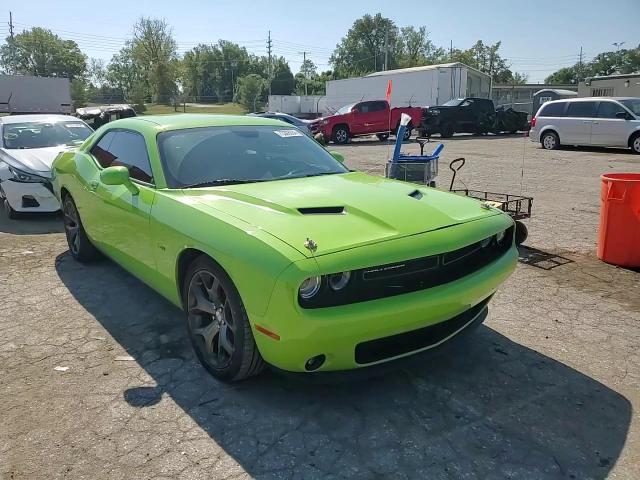 2015 Dodge Challenger Sxt VIN: 2C3CDZAT3FH757515 Lot: 73308284