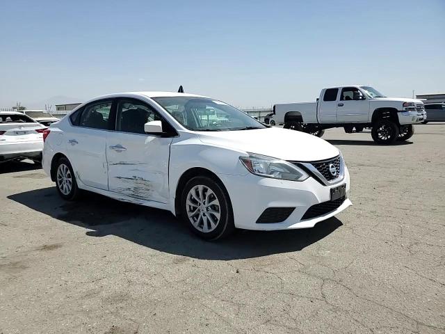 2018 Nissan Sentra S VIN: 3N1AB7AP2JY213724 Lot: 70450704