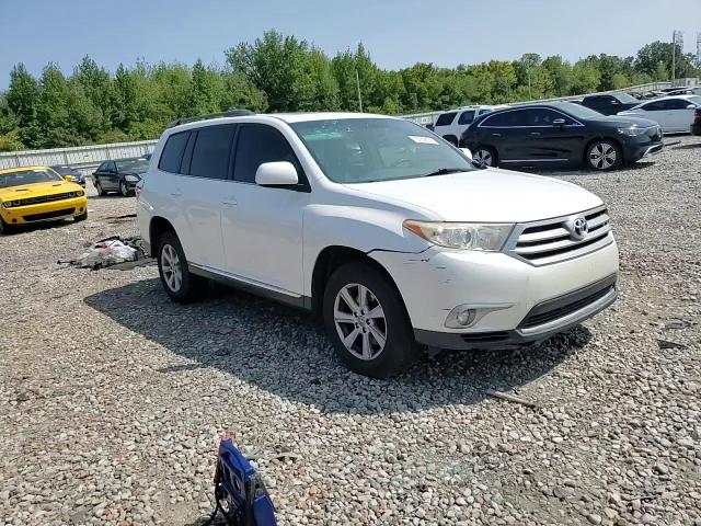 5TDZK3EHXDS110364 2013 Toyota Highlander Base