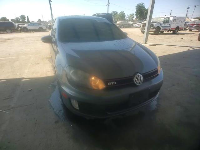 2013 Volkswagen Gti VIN: WVWFD7AJ4DW031740 Lot: 70099084