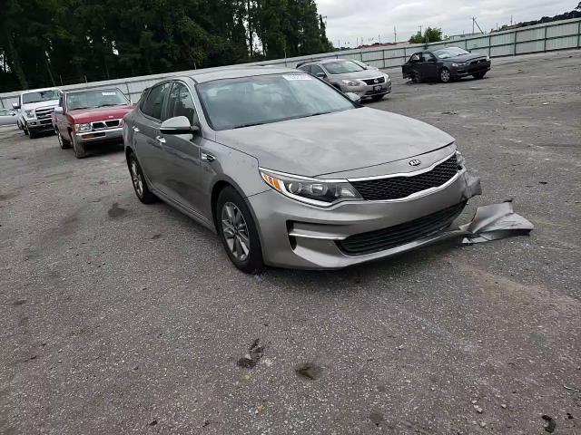 5XXGT4L17JG206286 2018 Kia Optima Lx