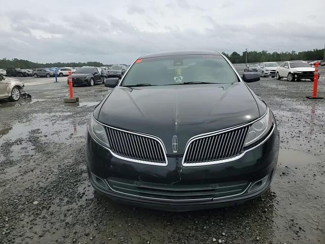 2013 Lincoln MKS - Image 10