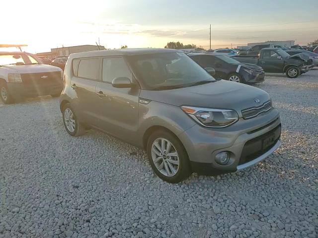 KNDJP3A59J7578053 2018 Kia Soul +