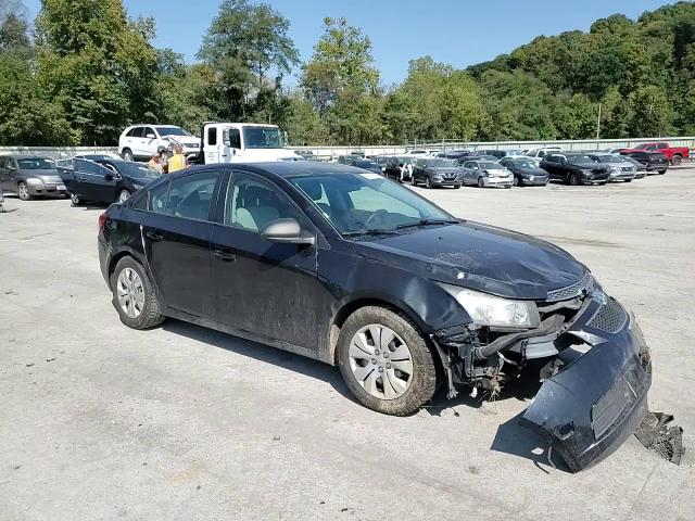 2013 Chevrolet Cruze Ls VIN: 1G1PA5SG4D7160634 Lot: 70886834