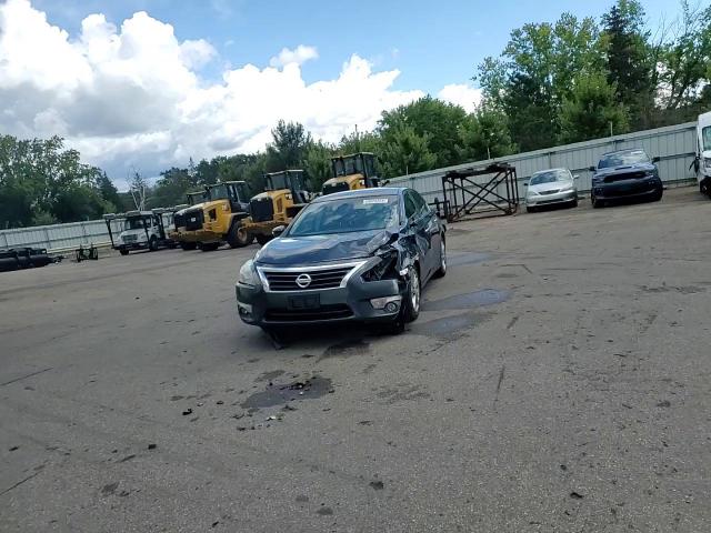 2013 Nissan Altima 2.5 VIN: 1N4AL3APXDN457602 Lot: 69828324