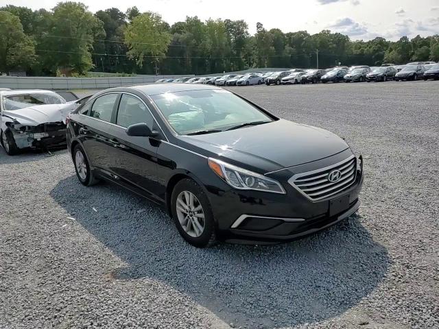 5NPE24AF5HH519263 2017 Hyundai Sonata Se