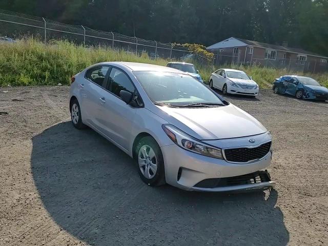 2017 Kia Forte Lx VIN: 3KPFK4A73HE100510 Lot: 71102064