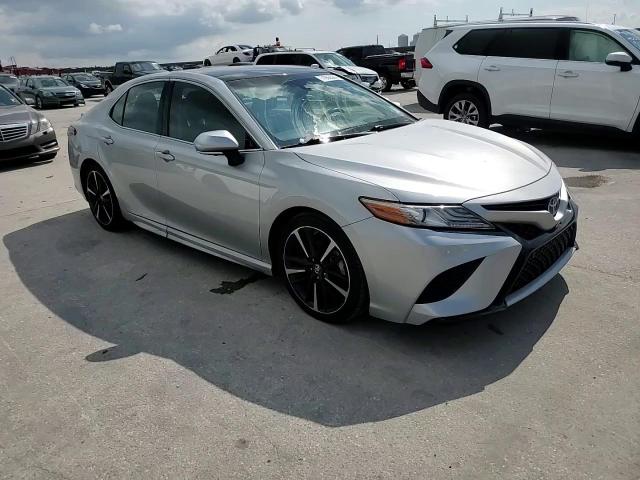 4T1BZ1HK6JU018681 2018 Toyota Camry Xse