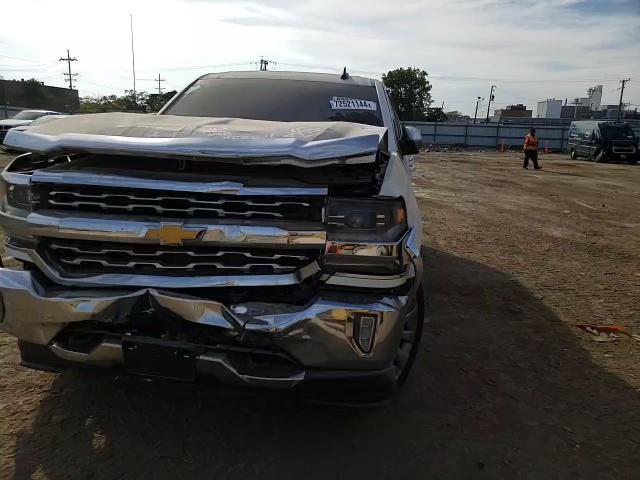 2018 Chevrolet Silverado - Image 11