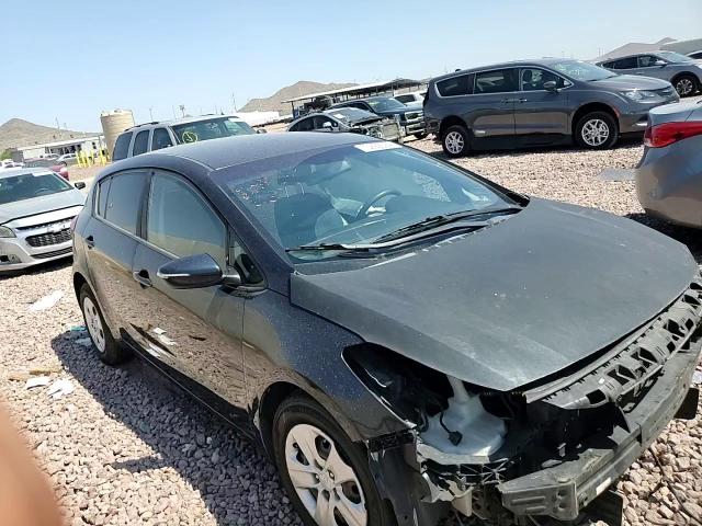 2018 Kia Forte - Image 11