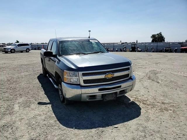 2012 Chevrolet Silverado - Image 11
